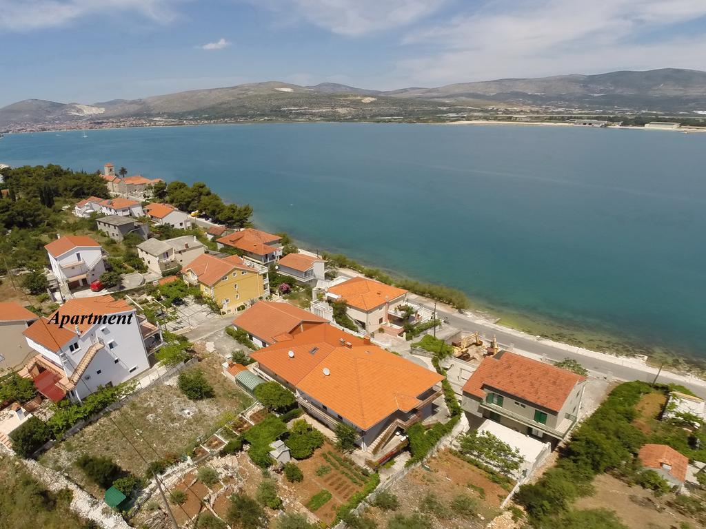 Apartments Ljiljana Trogir Exterior photo